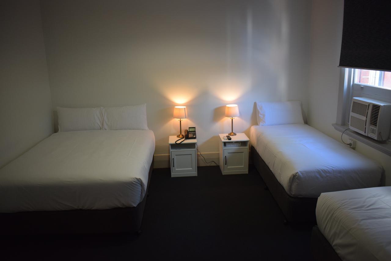 Ambassadors Hotel Adelaide Kültér fotó
