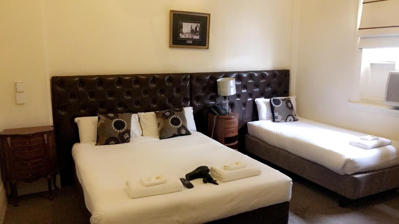 Ambassadors Hotel Adelaide Kültér fotó