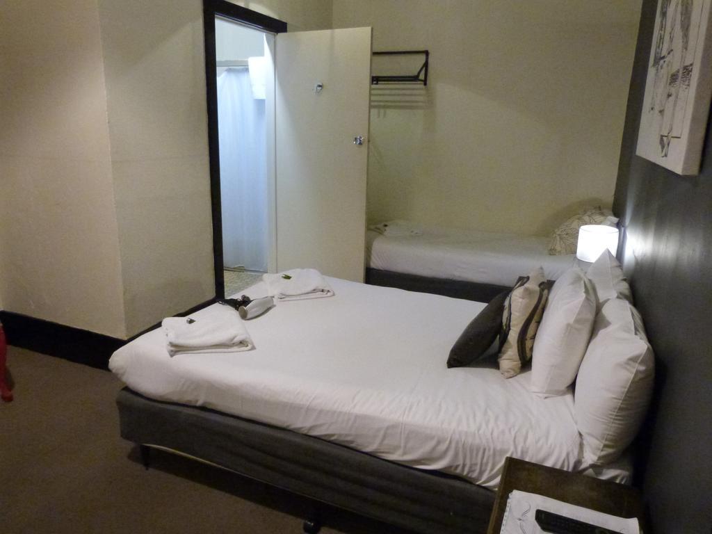 Ambassadors Hotel Adelaide Kültér fotó