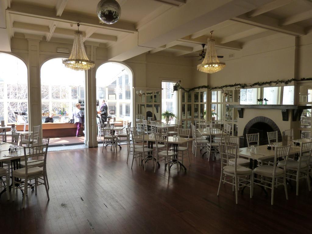 Ambassadors Hotel Adelaide Kültér fotó