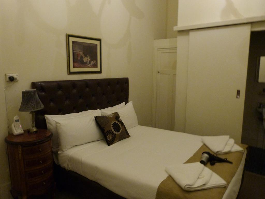 Ambassadors Hotel Adelaide Kültér fotó